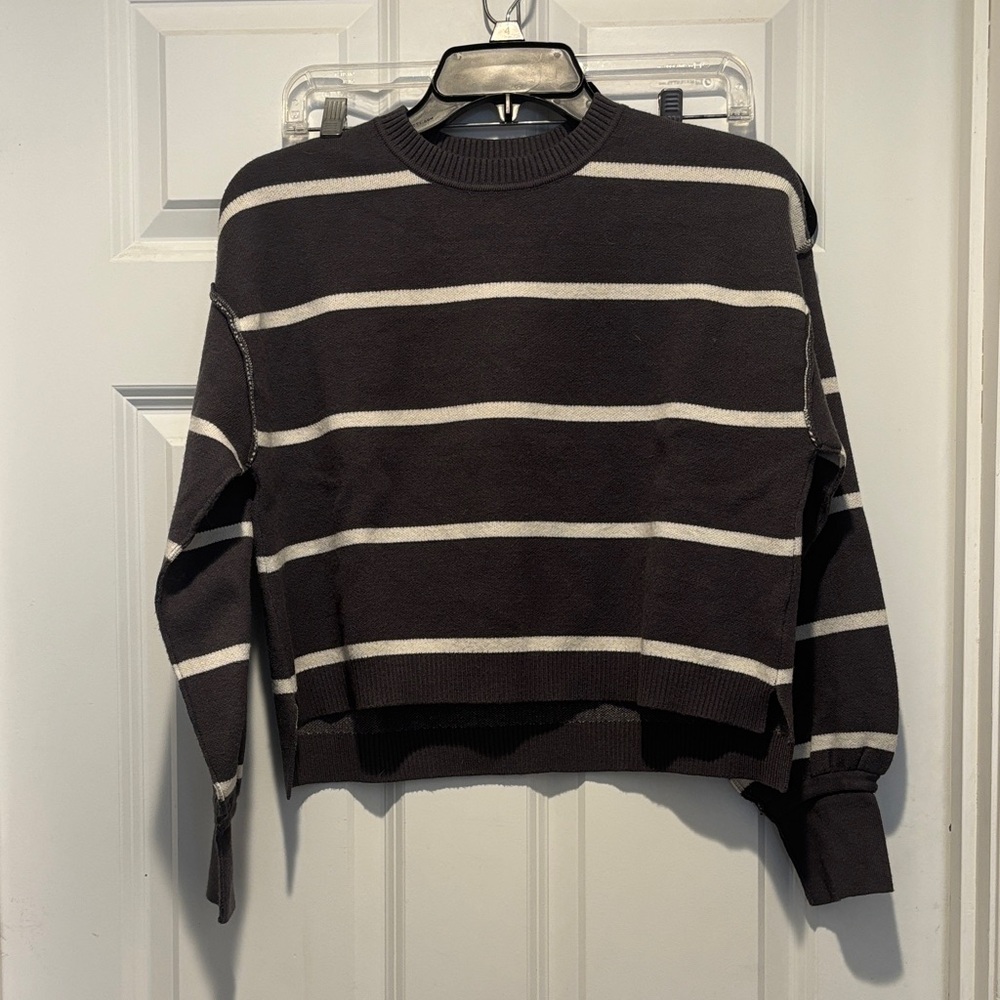 Pink Rose Gray and White Knit Sweater